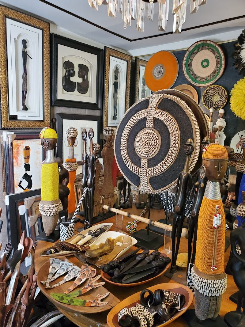 Luangisa African Gallery photo 4