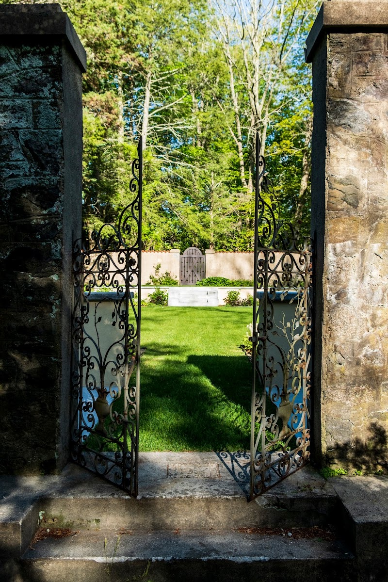 Sunken Garden photo 3