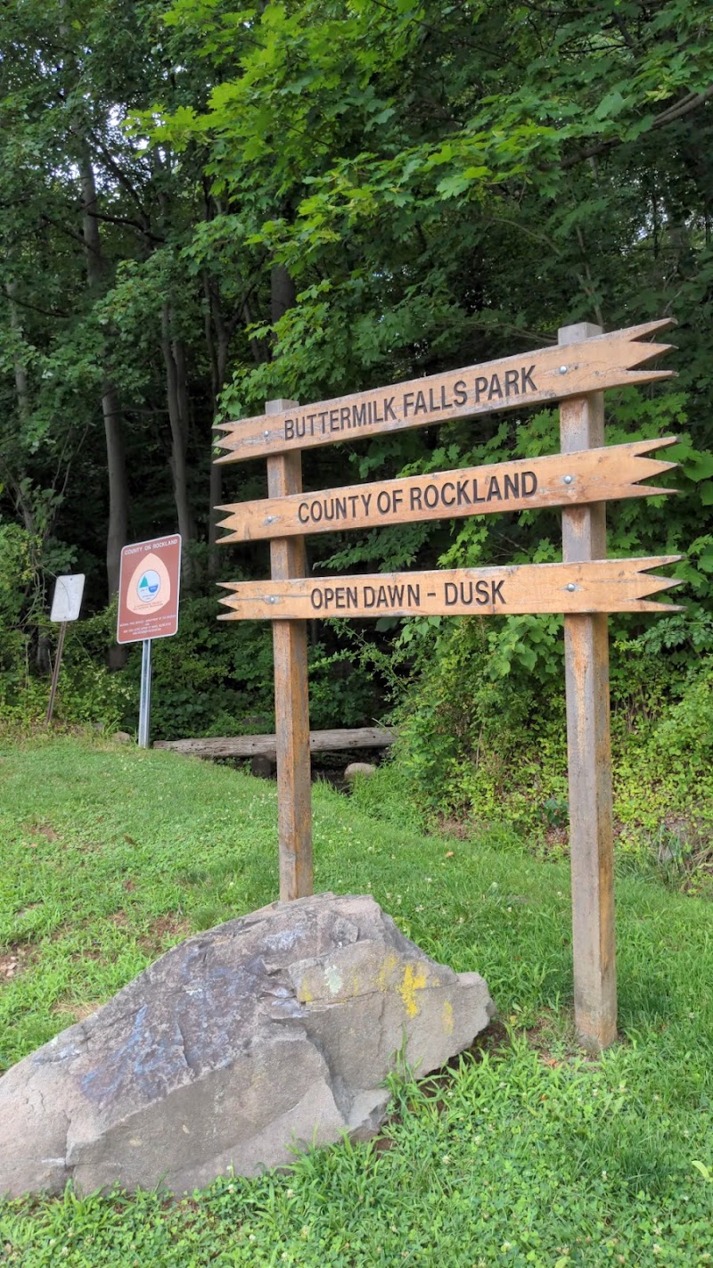 Buttermilk Falls County Park, Parking Lot photo 4