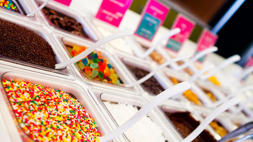16 Handles photo 2