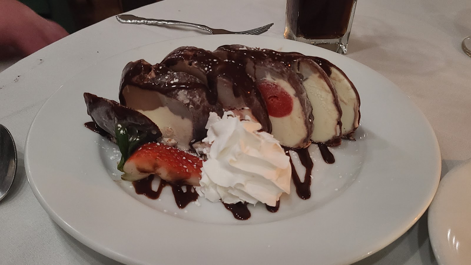 4 Seasons Mediterranean Restaurant - Danbury CT photo 3