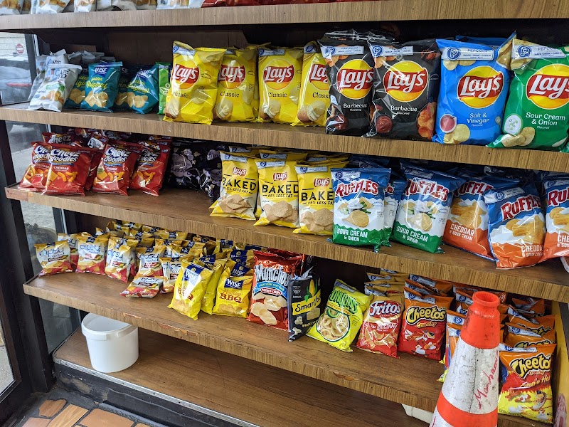 435 Manhasset Deli photo 5