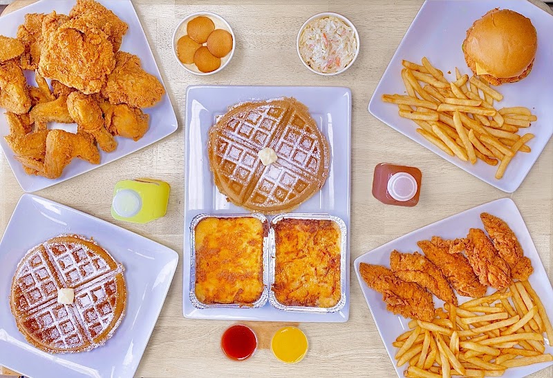 5 Brothers Chicken & Waffles photo 2