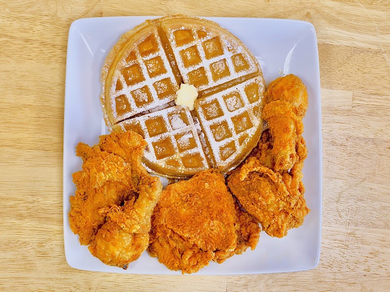 5 Brothers Fried Chicken & Waffles photo 3