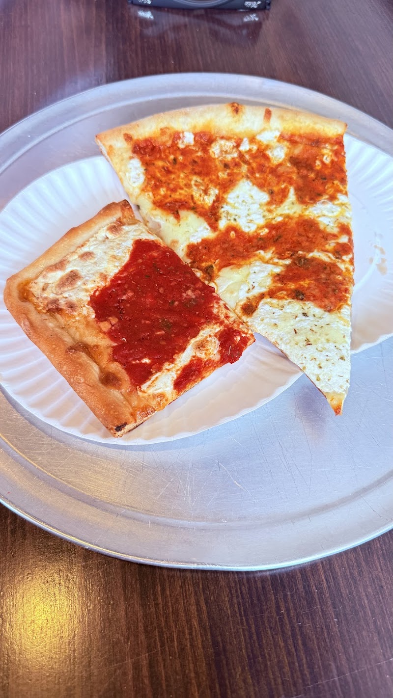 718 Slice Pizzeria photo 3