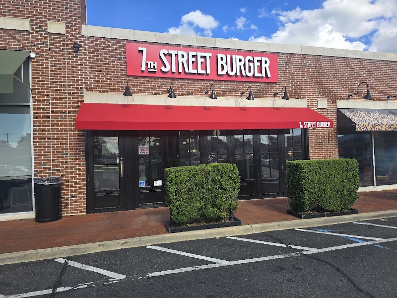 7th Street Burger Mineola photo 5