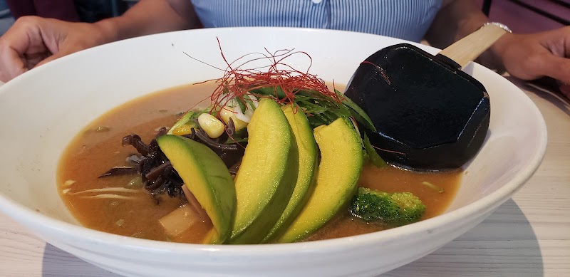 8 RAMEN photo 2