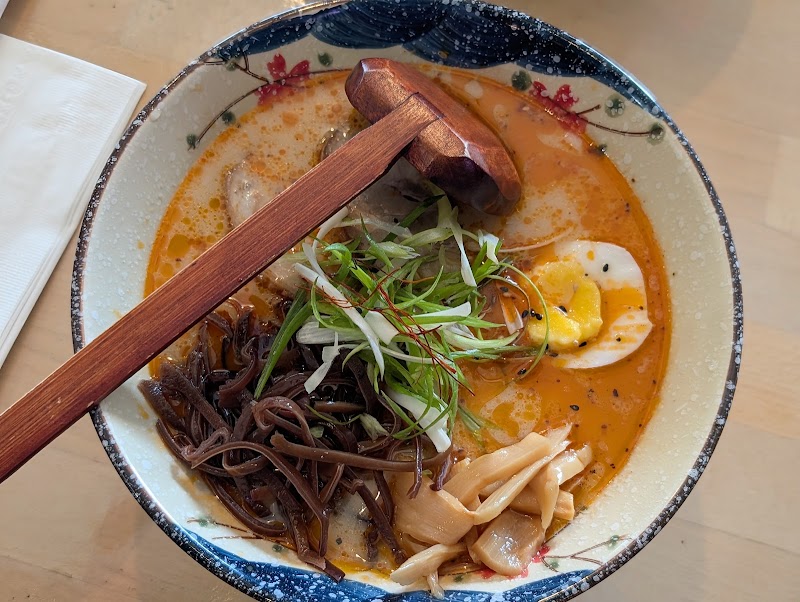 8 RAMEN photo 3