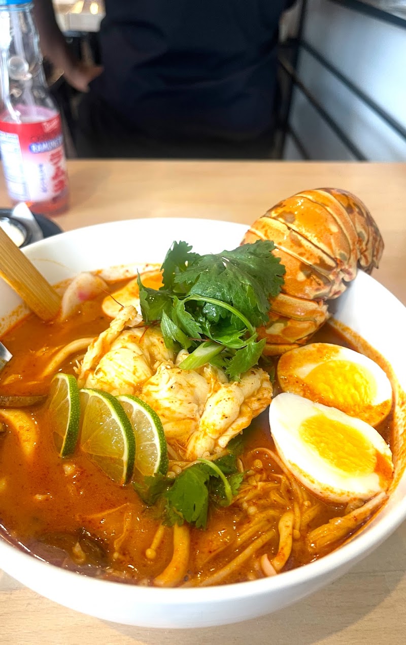 8 RAMEN photo 4