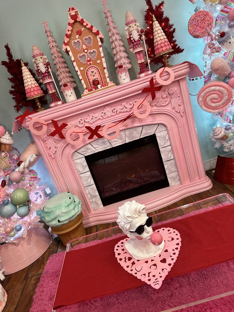 A Pinch of Sprinkles Bake Shoppe & Confectionery Studio Inc photo 4