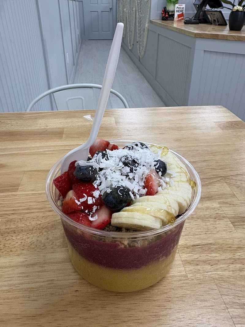Acai Island Bowls & Smoothies & Juices photo 4