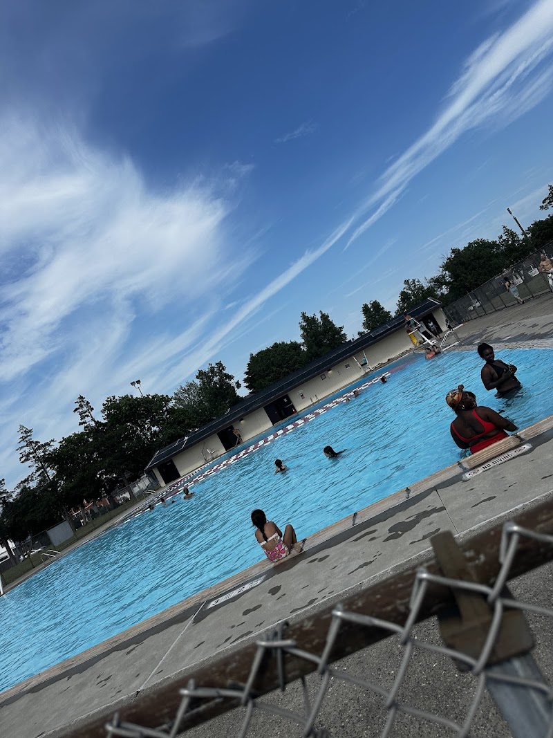 Acorn Lane Pool photo 3