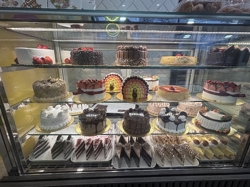 ADI’S PREMIUM SWEETS & RESTURANT photo 4