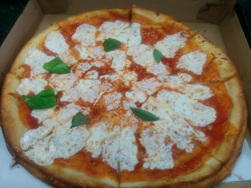 Albert's Pizza photo 2