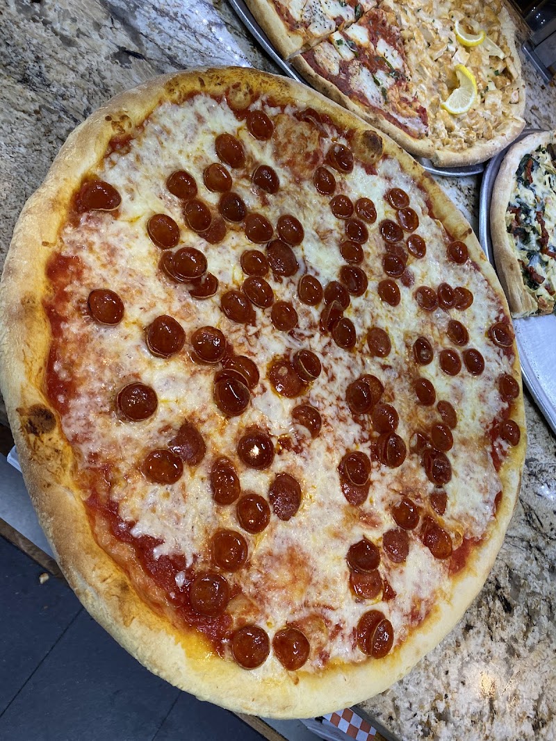 Alfredo's Pizzeria & Restaurant photo 5