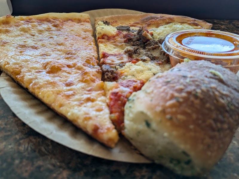 American Pie Pizzeria - Bridgehampton photo 3
