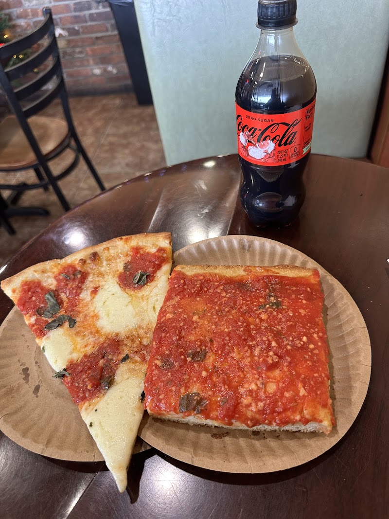 American Pie Pizzeria - Bridgehampton photo 5