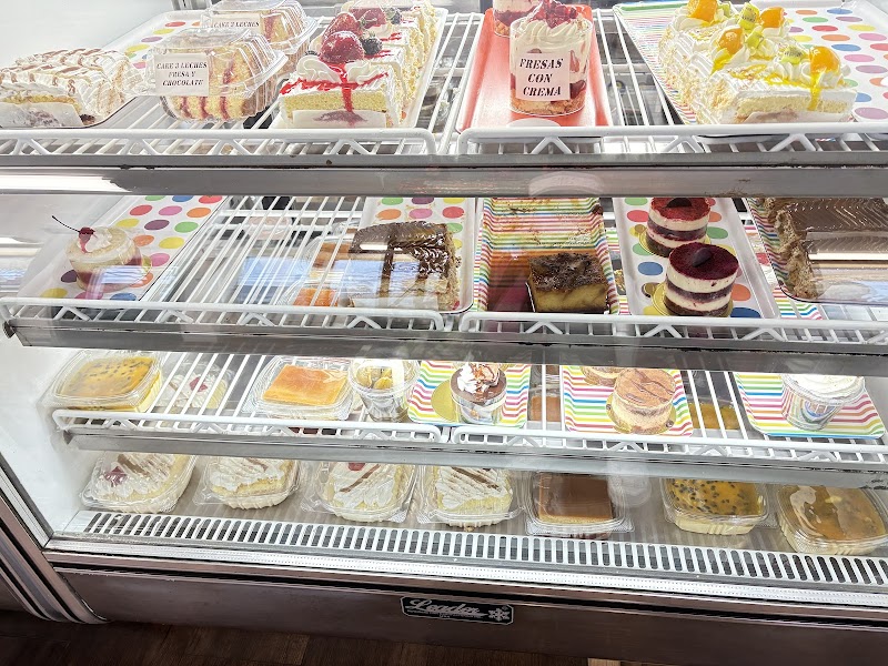 Antojitos Bakery photo 4