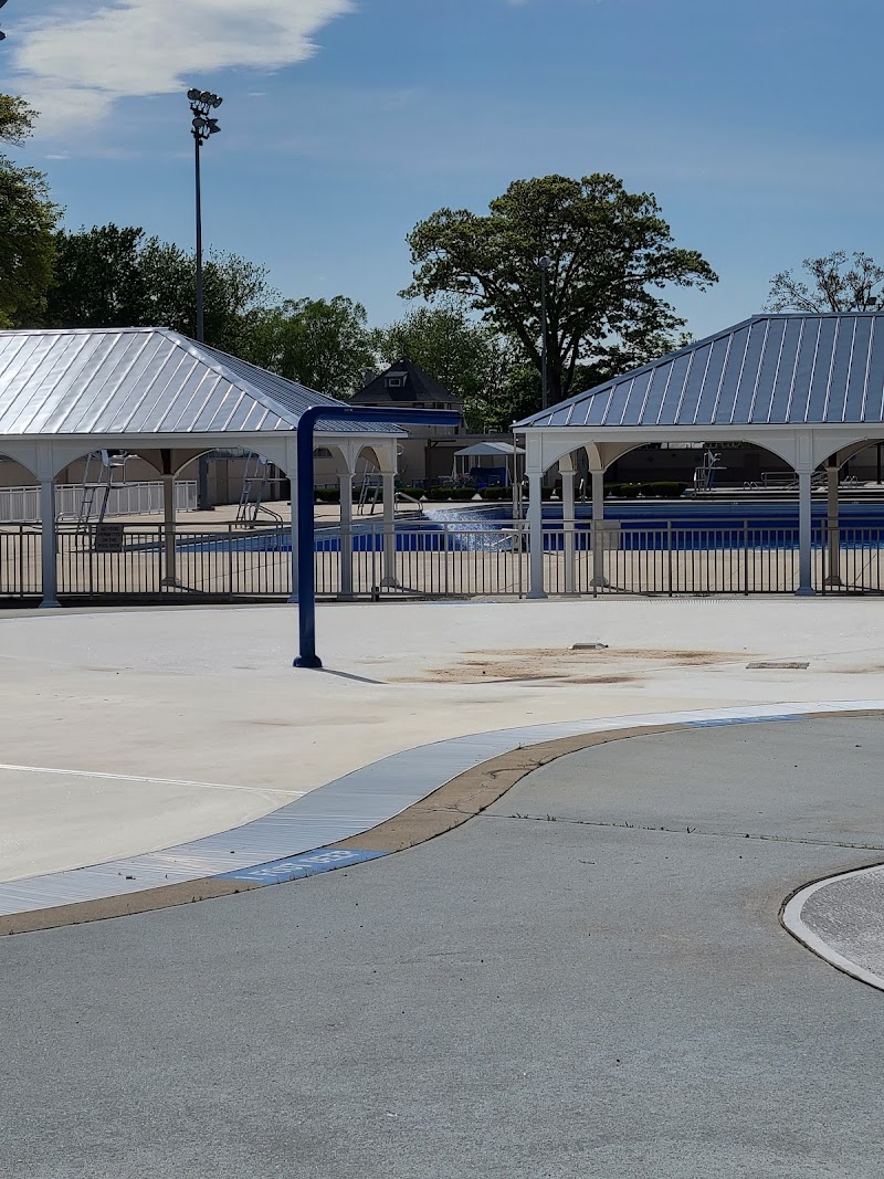 Arthur J. Hendrickson Pool photo 3