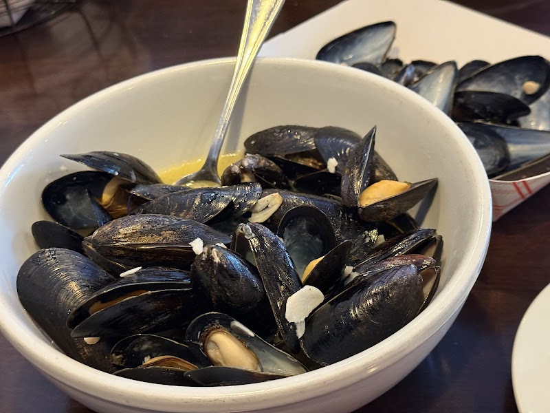 B & B Fish and Clam photo 5