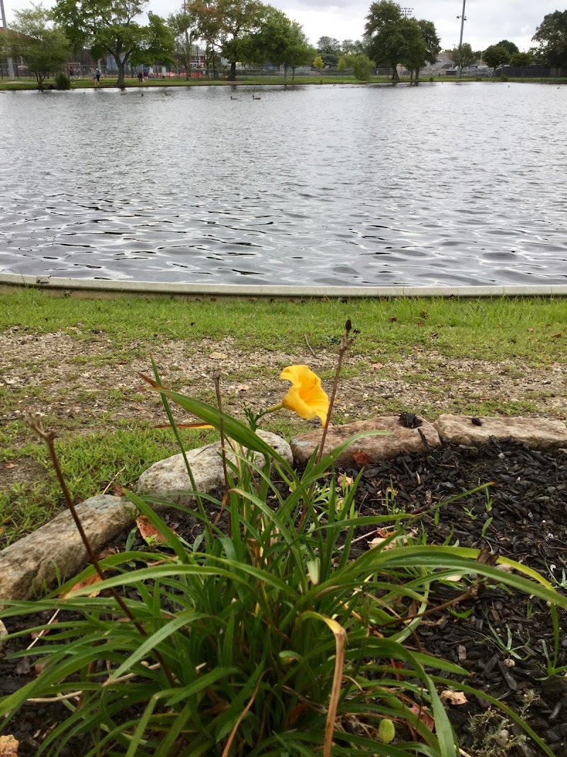 Babylon Village Dog Park (Argyle Lake) photo 2