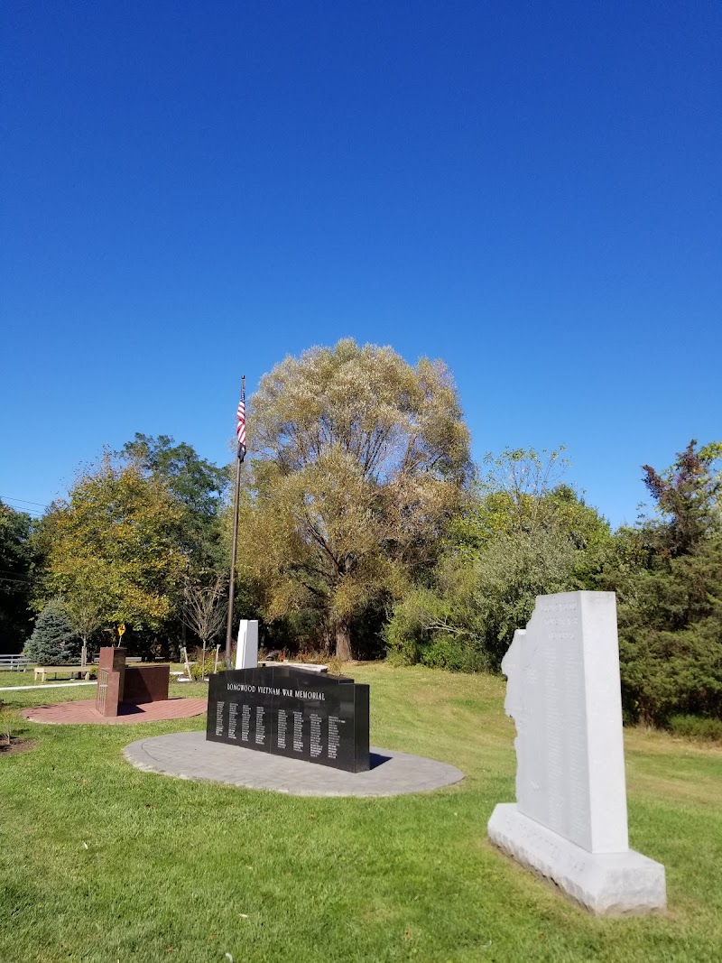 Bartlett Pond Park photo 3