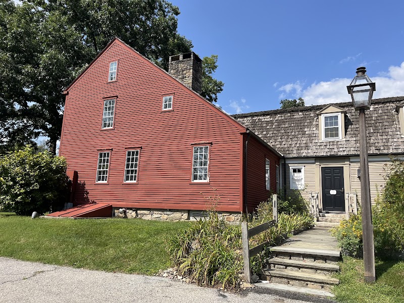 Bates-Scofield House photo 2