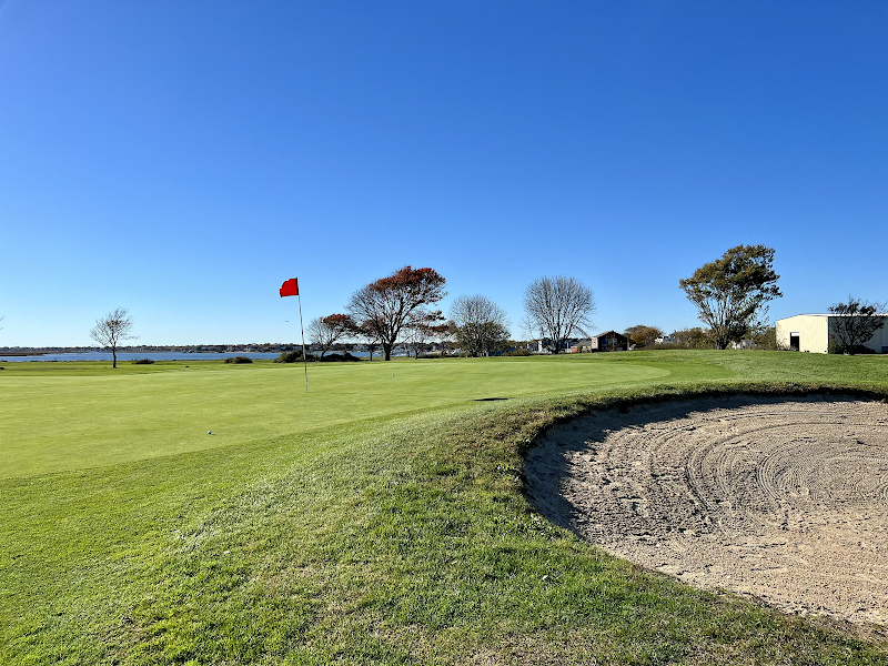 Bay Park Golf Course photo 1