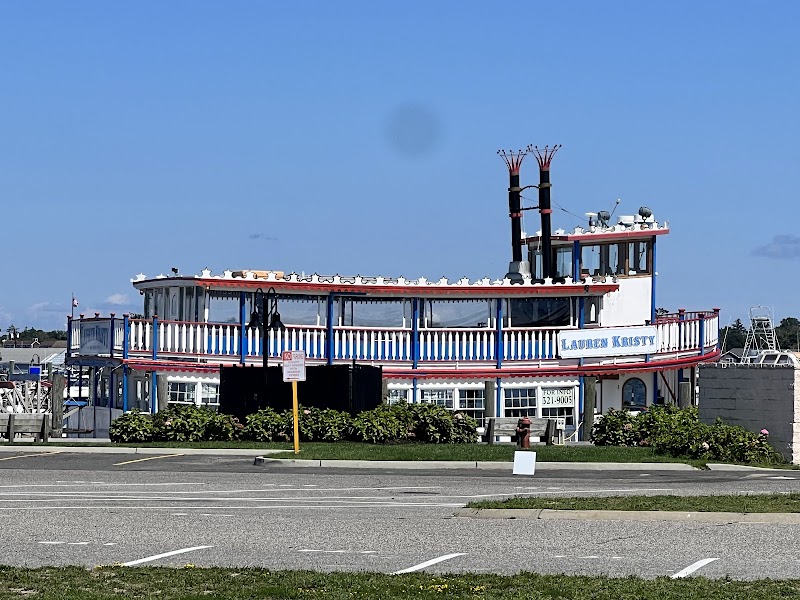 Bay Shore Manor Park photo 2