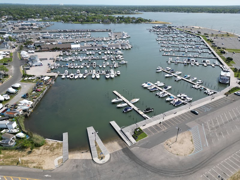 Bay Shore Manor Park photo 3