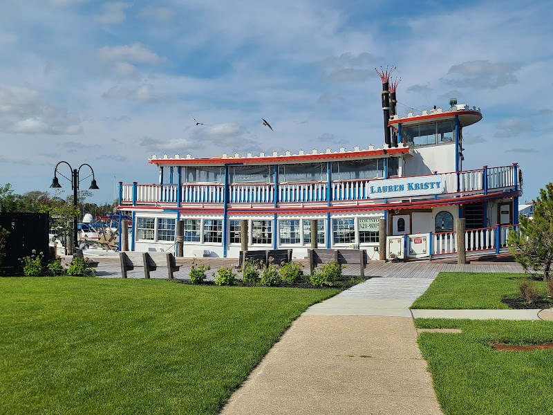 Bay Shore Marina photo 5