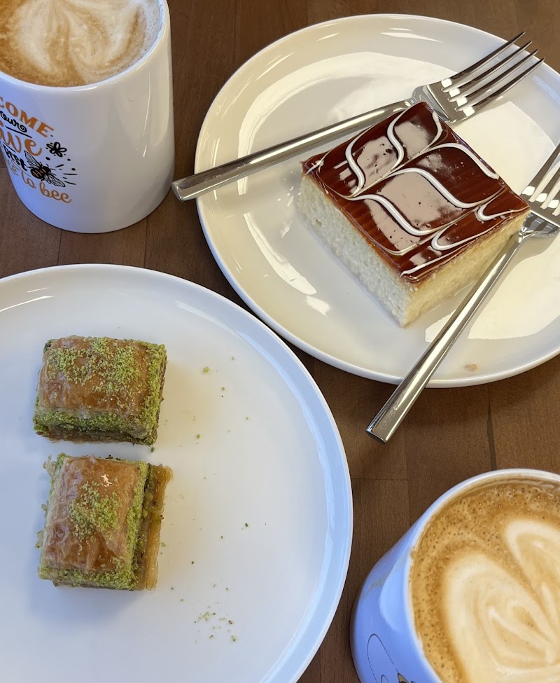 Beehive Espresso Bar photo 2