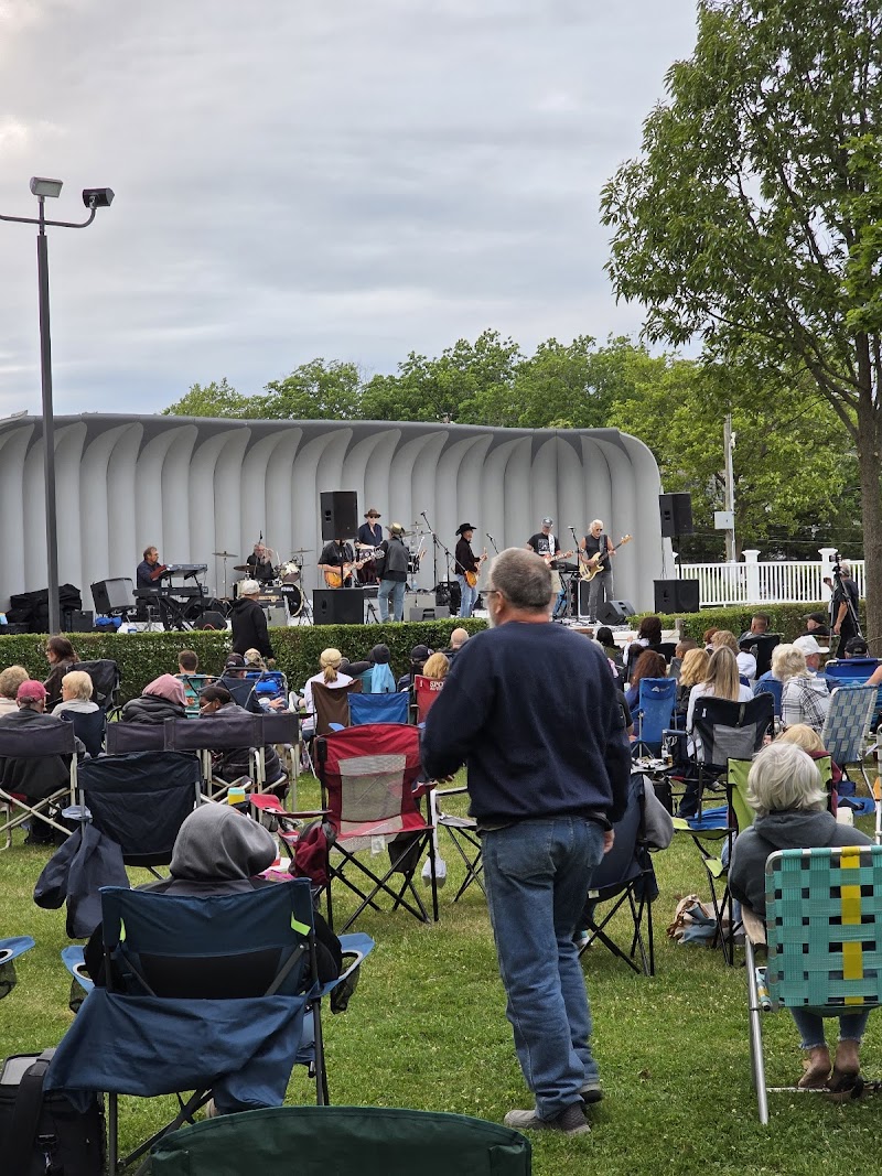 Bellport Bandshell photo 2