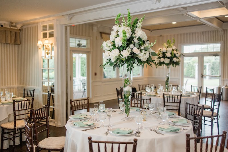 Bellport Country Club photo 3
