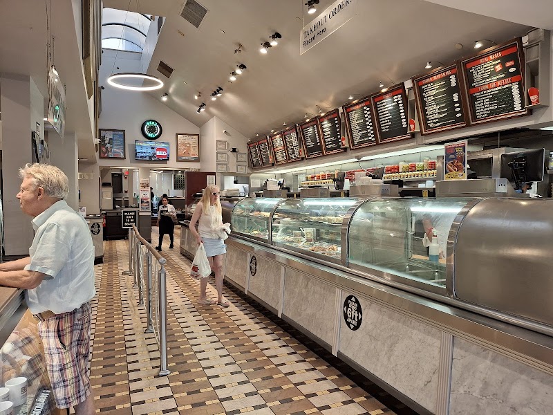 Ben's Kosher Delicatessen Restaurant and Caterer photo 5