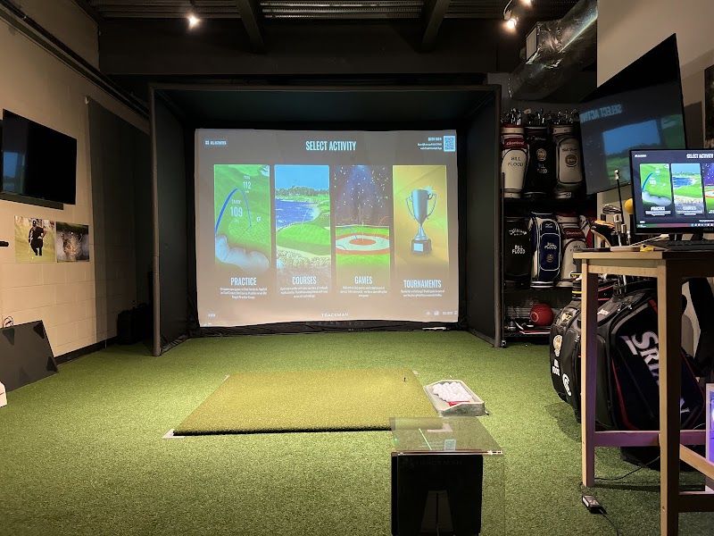 Bill Flood Golf at Newtown Golf Lab photo 2