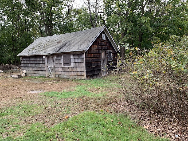 Blydenburgh Park Historic District photo 2