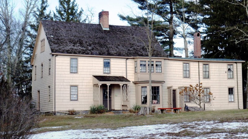 Blydenburgh-Weld House photo 2
