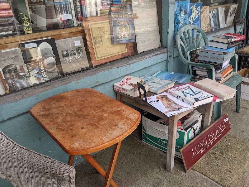 Booklover's Paradise photo 2