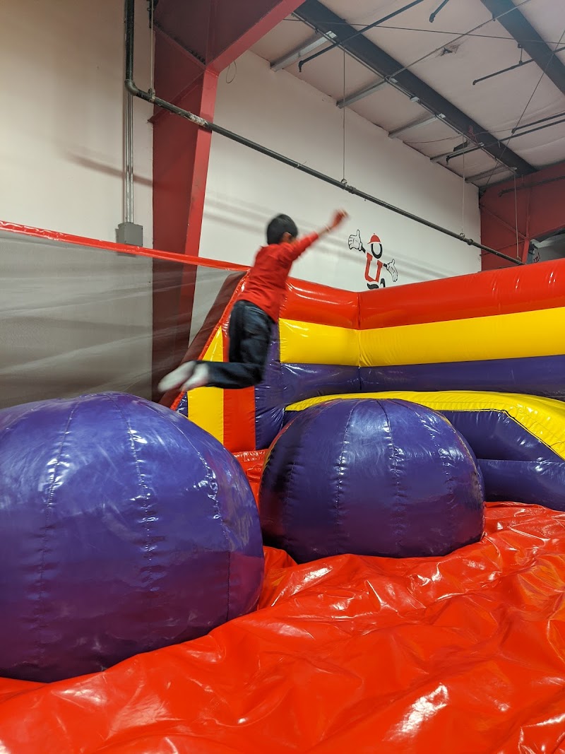 BounceU Oceanside Kids Birthdays and More photo 5