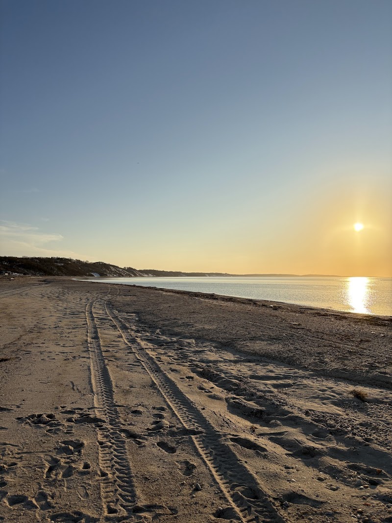 Breakwater Beach photo 3
