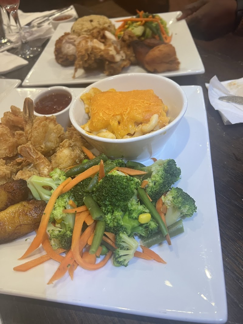 Breezes Island Grill Restaurant & Lounge photo 4