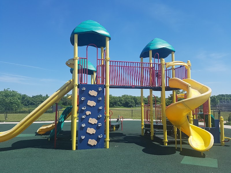 Breezy Park photo 2