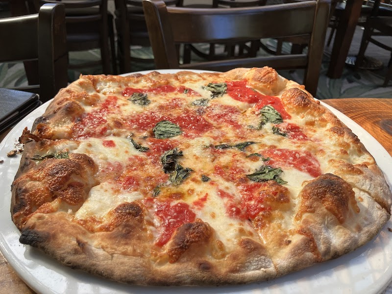 Brick House Wood Fired Pizza Kitchen & Bar photo 4