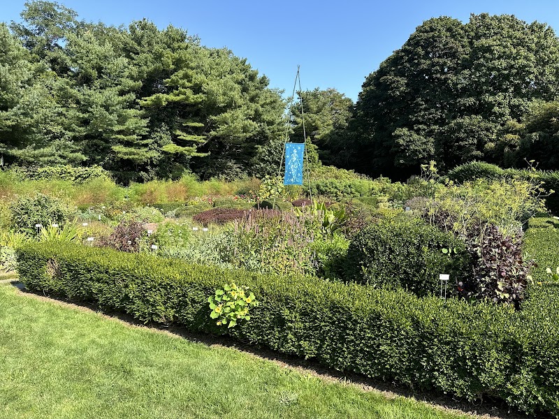Bridge Gardens photo 5