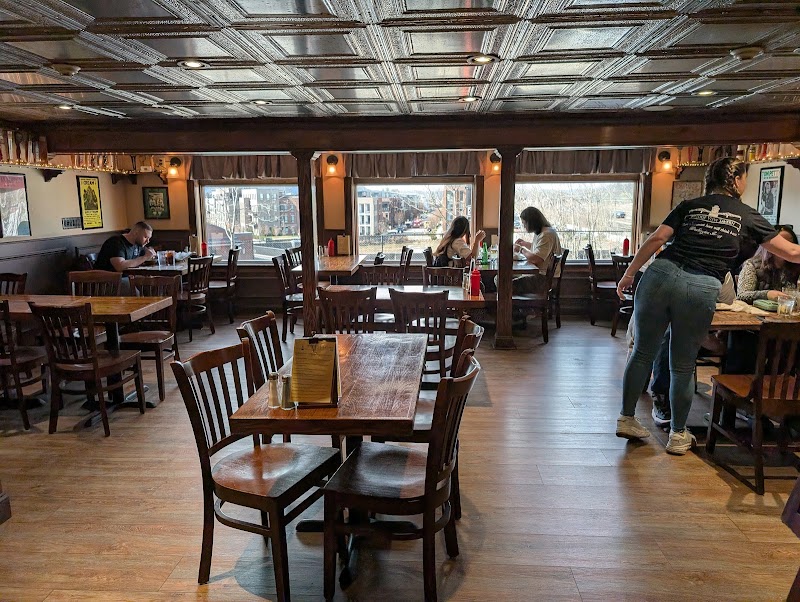 Bridge View Tavern photo 5