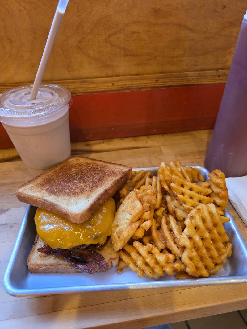 Burgers, Shakes & Fries photo 3