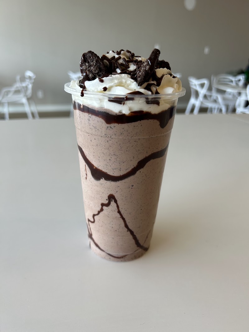 Cafe Swirls photo 3