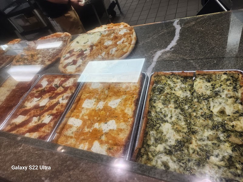 Calda Pizzeria & Restaurant photo 3