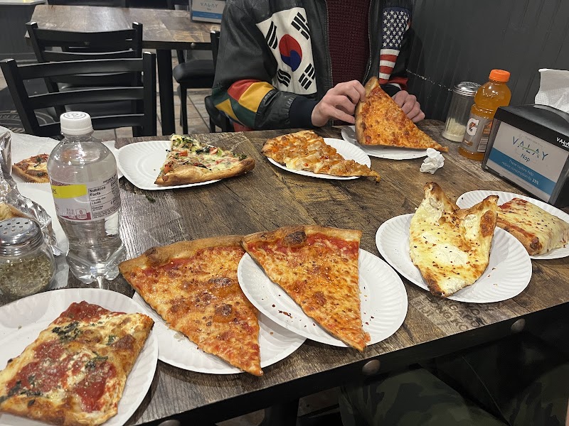 Camila’s of Front Street Pizzeria photo 2